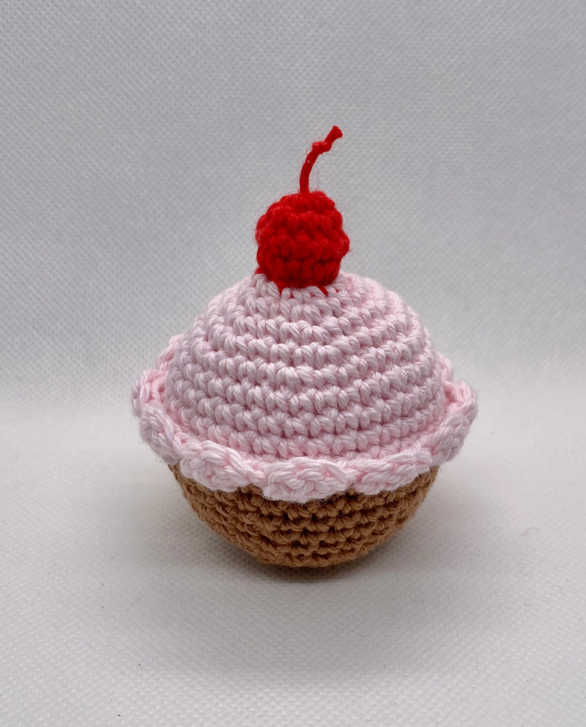 Crochet muffin, the hidden treehouse, bakery food, play kitchen food, kids muffin toy, handmade muffin toy, crochet cupcake, pastel muffin, pastel cupcake, crochet