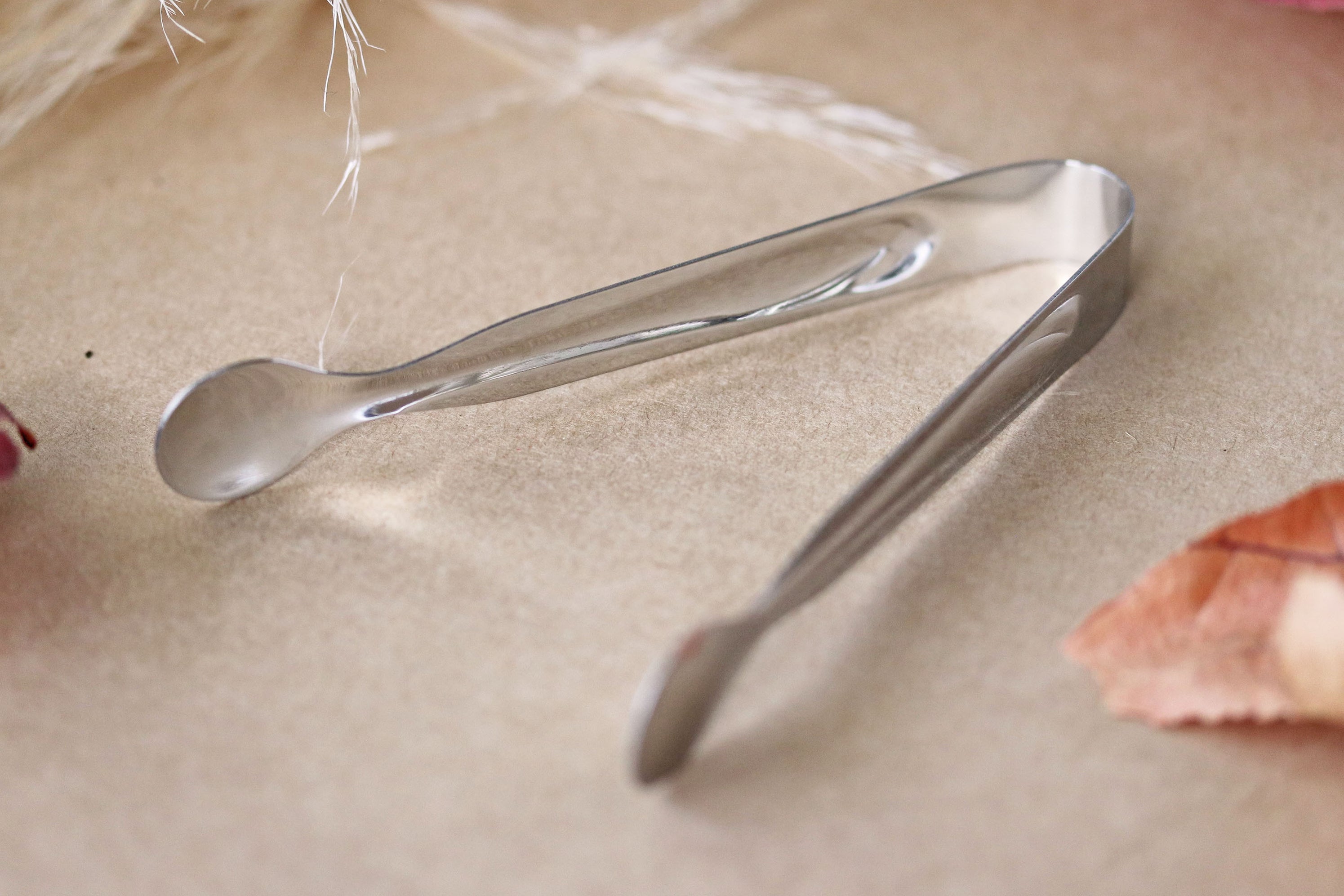 Stainless Steel rounded Tongs The Hidden Treehouse